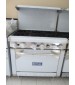Restaurant Range, Gas, (6) lift off top burners with oven